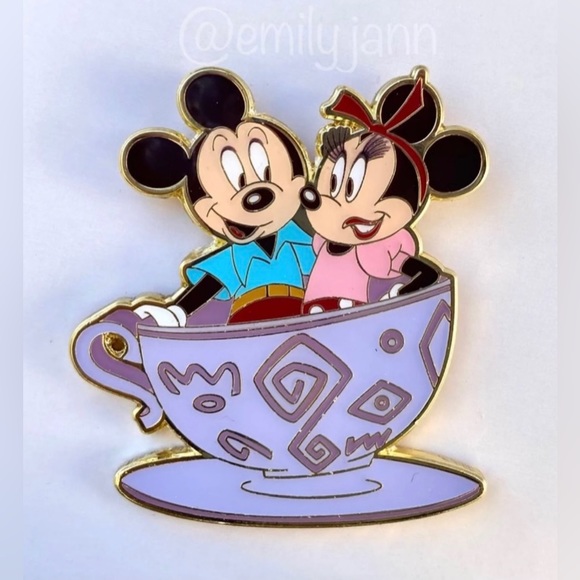 Mickey and Minnie☕️Mouse Mad Tea Party Bundle - Picture 9 of 13